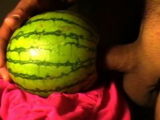Masturbating blonde amateur uses fruits vegetables