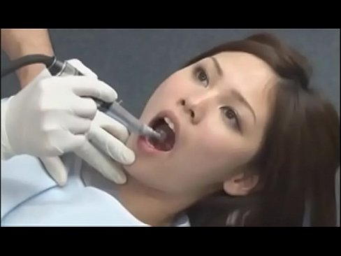 Fiend reccomend female dental checkup