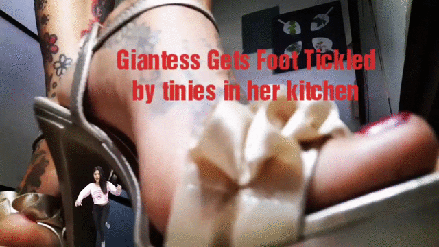 Grenade reccomend giantess masturbates with tinies inside