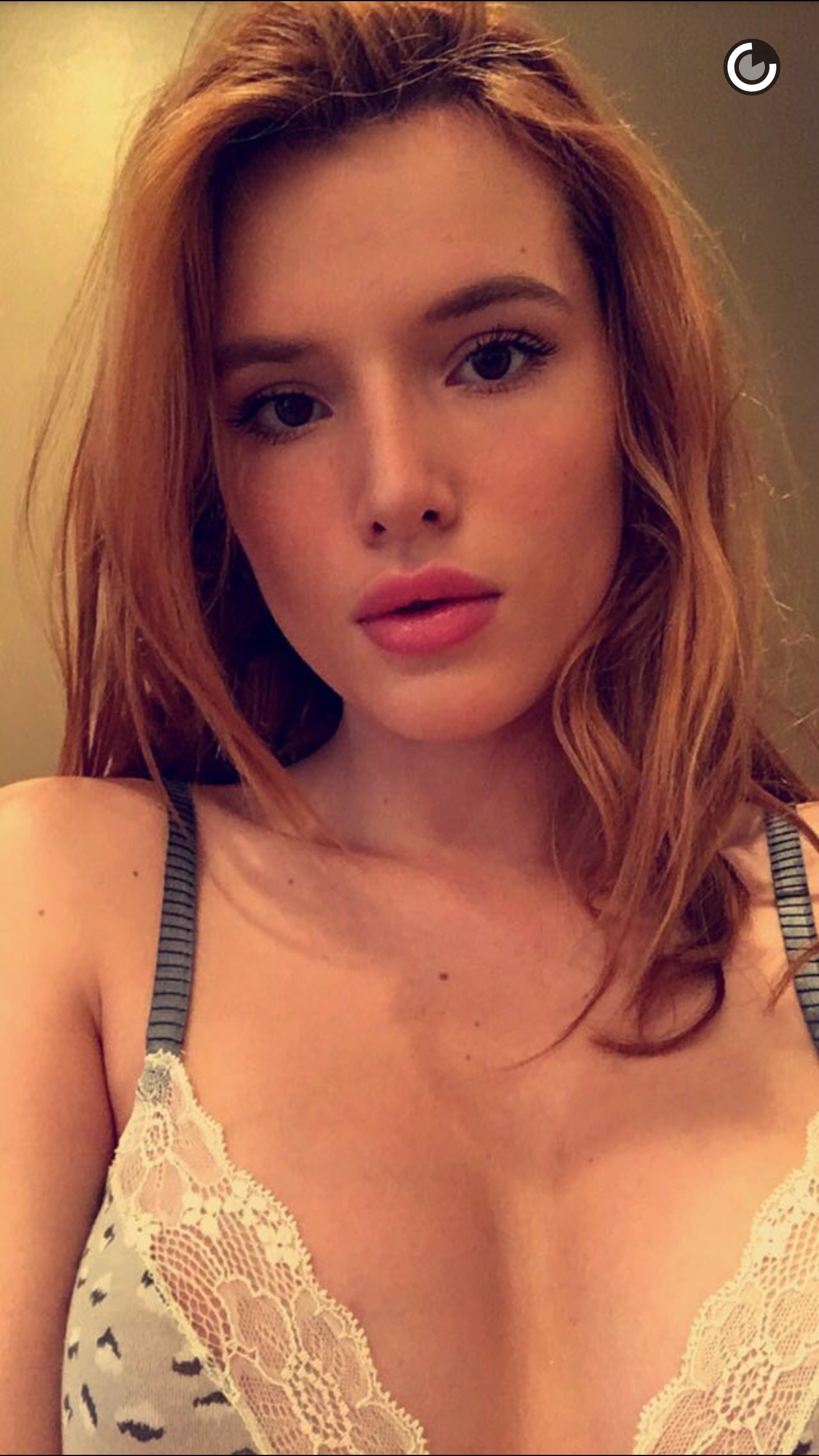 Bella Thorne GQ Mexico, October 