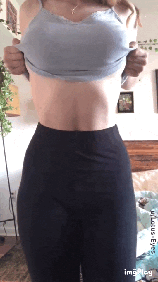 Huge tits drop webcam