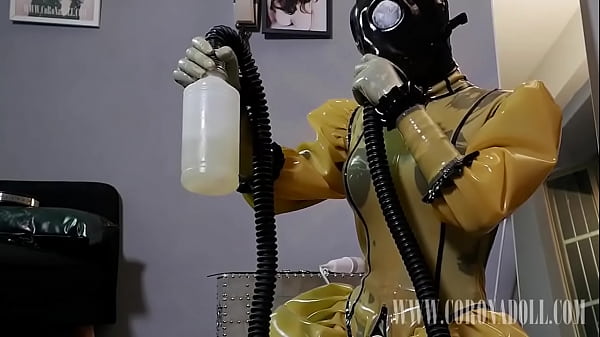 Leather catsuit gasmask breathplay