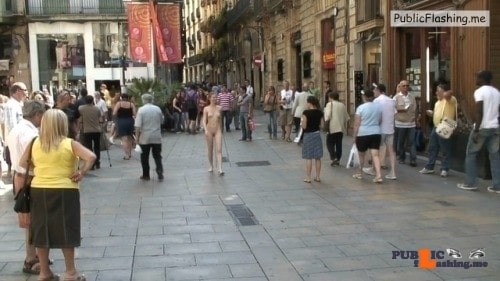 Hard-Boiled reccomend walking naked streets barcelona